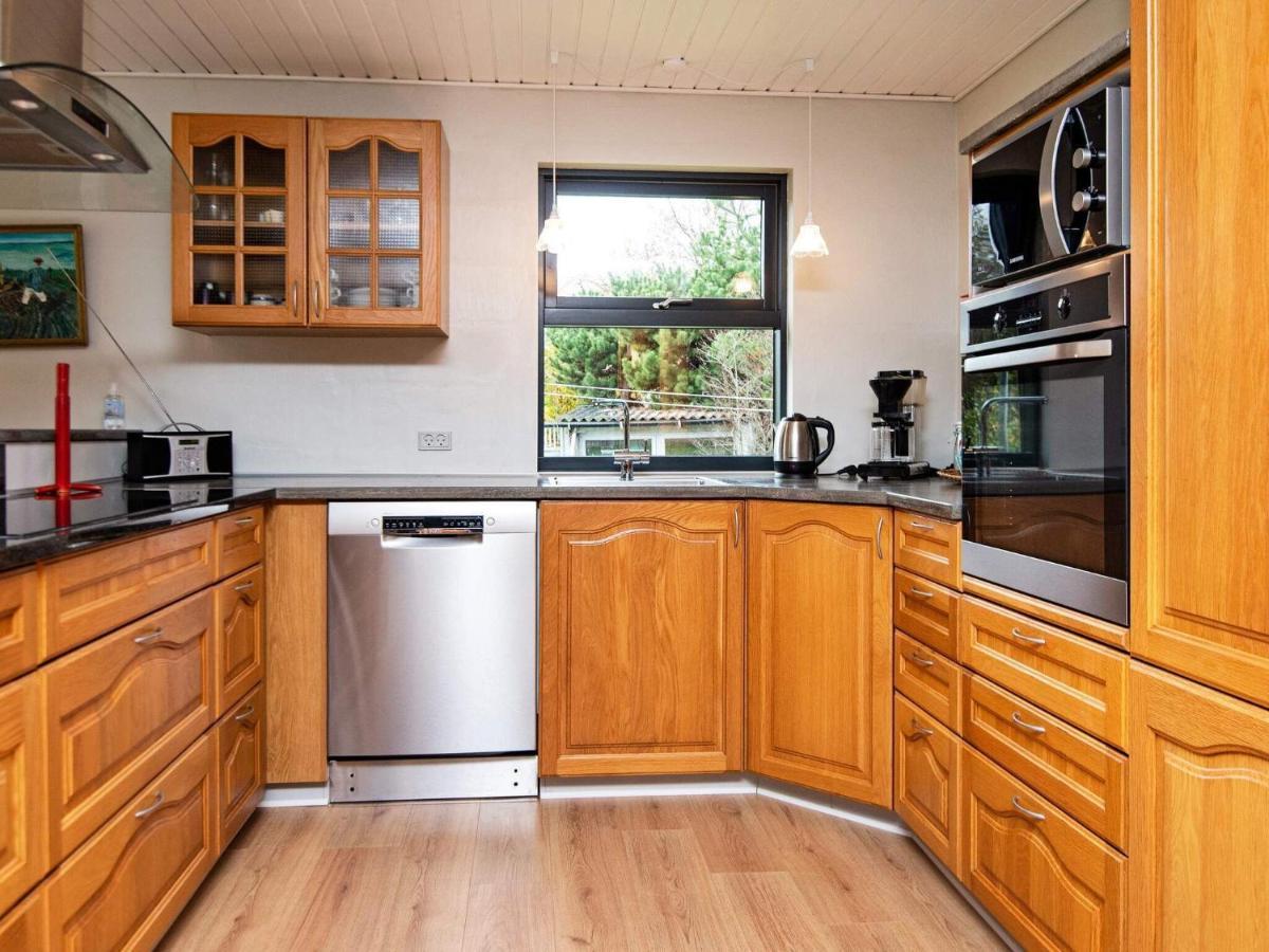 8 Person Holiday Home In R M Lakolk 외부 사진